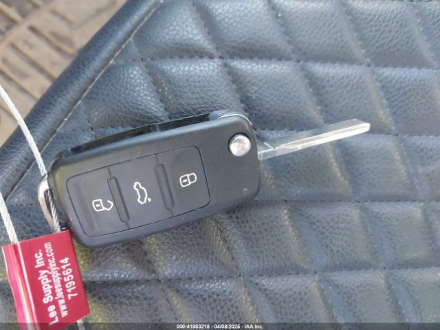 3VW3L7AJ9EM383295 Volkswagen Jetta 2.0l Tdi