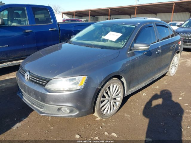 3VW3L7AJ9EM383295 Volkswagen Jetta 2.0l Tdi