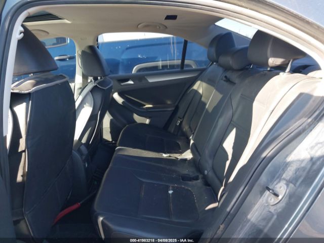 3VW3L7AJ9EM383295 Volkswagen Jetta 2.0l Tdi