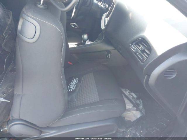2C3CDZAGXNH238527 Dodge Challenger Sxt
