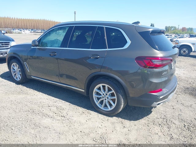5UXCR6C0XP9N95610 BMW X5