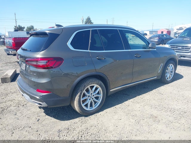 5UXCR6C0XP9N95610 BMW X5