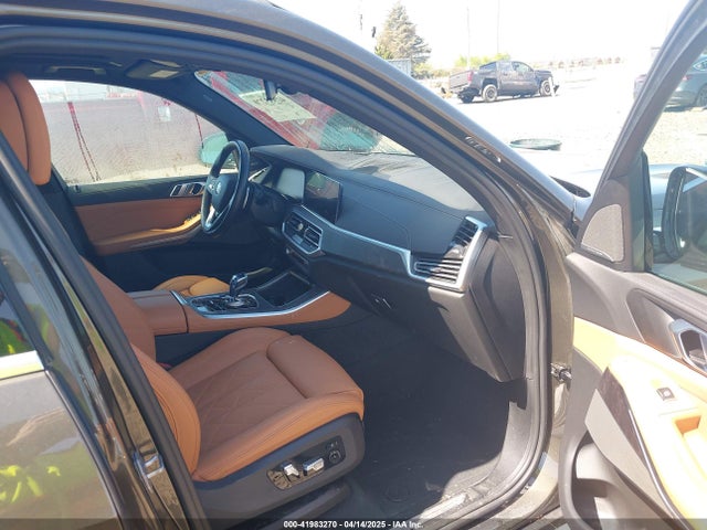 5UXCR6C0XP9N95610 BMW X5