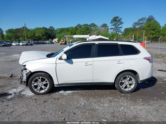 JA4AD3A30EZ010429 Mitsubishi Outlander Se
