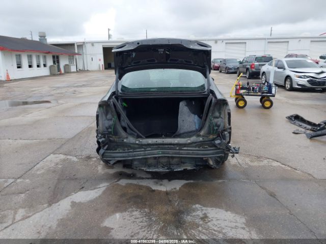 3FA6P0MU1KR202860 Ford Fusion Hybrid Sel