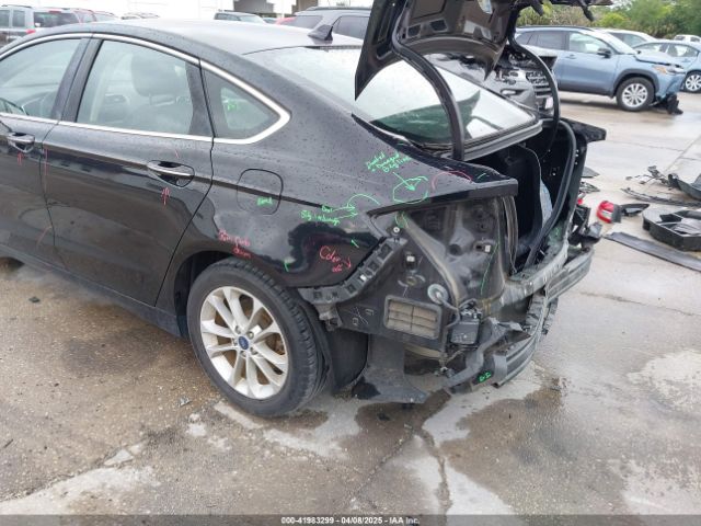 3FA6P0MU1KR202860 Ford Fusion Hybrid Sel