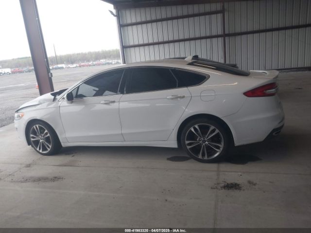 3FA6P0K95KR271291 Ford Fusion Titanium
