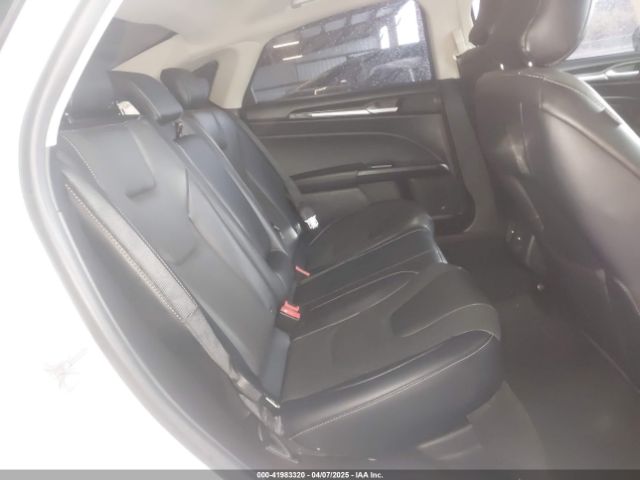 3FA6P0K95KR271291 Ford Fusion Titanium