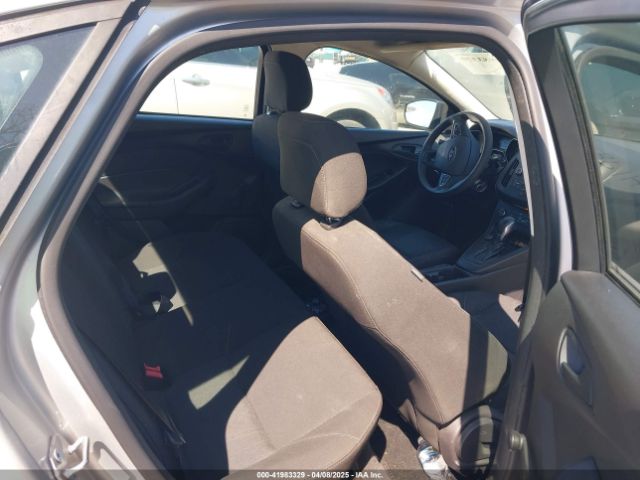 1FADP3E24GL311146 Ford FOCUS S