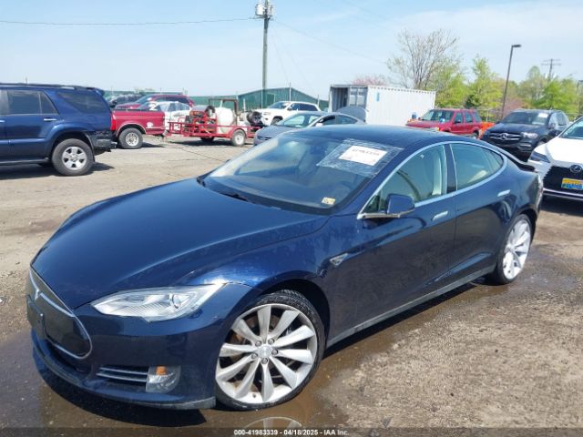 2013 TESLA MODEL S 5YJSA1CN5DFP20579 Photo 1