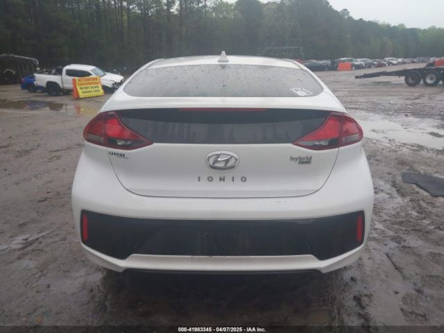 KMHC65LC0HU040044 Hyundai Ioniq Hybrid Blue