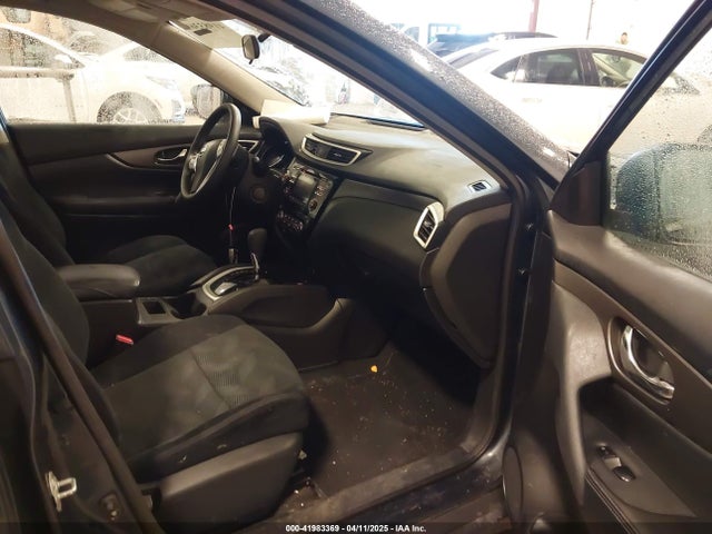 5N1AT2MV0FC926687 Nissan ROGUE SV
