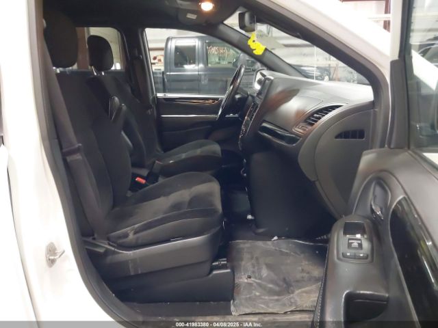 2C4RDGBG8KR503122 Dodge Grand Caravan Se Plus