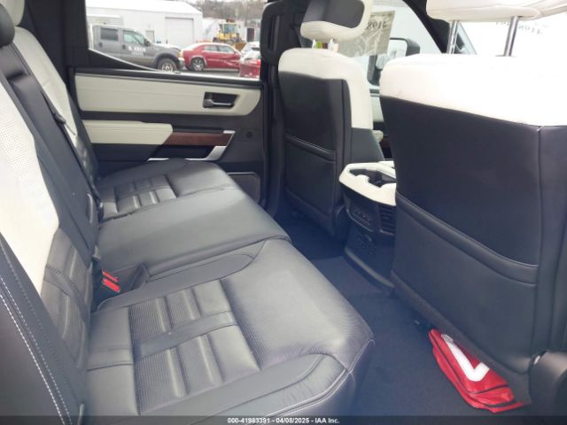 5TFVC5DB5NX009829 Toyota Tundra Hybrid Capstone