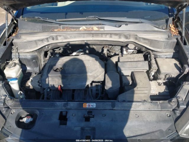 5NMZTDLB5JH068475 Hyundai Santa Fe Sport 2.4l
