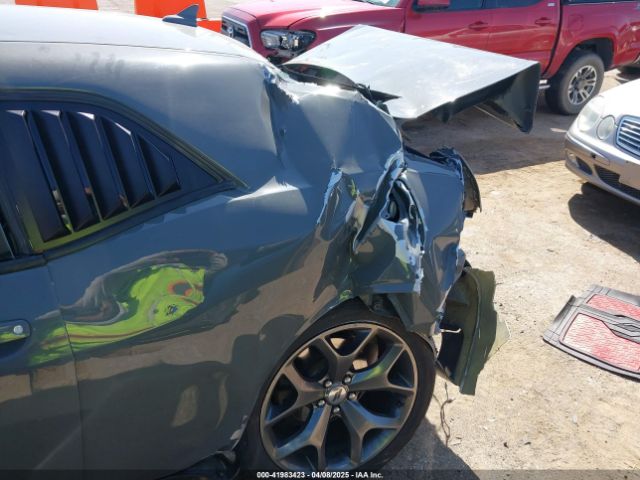 2C3CDZBT0HH555555 Dodge Challenger R/t