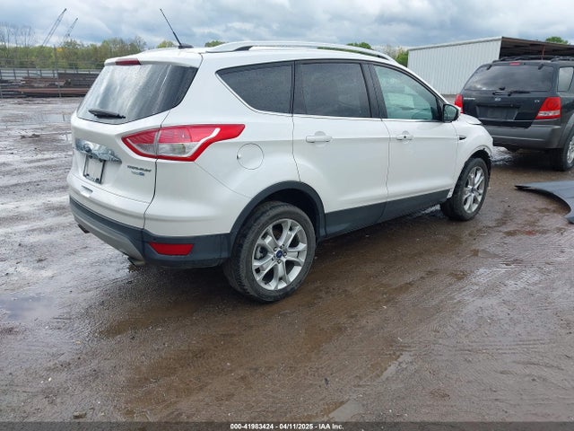 1FMCU9J99GUC72984 Ford Escape Titanium
