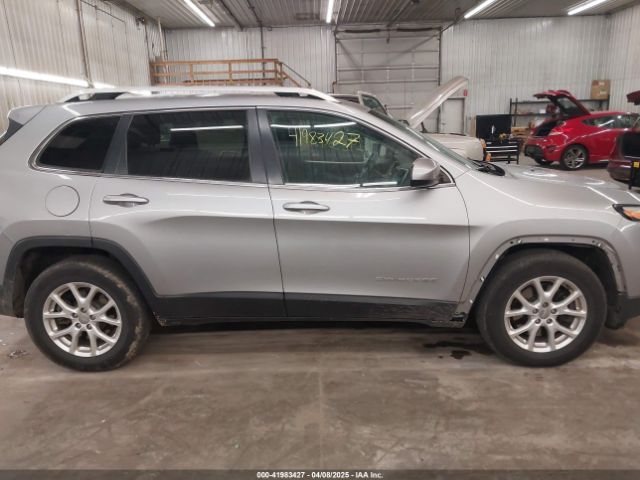 1C4PJMCB9EW149754 Jeep Cherokee Latitude