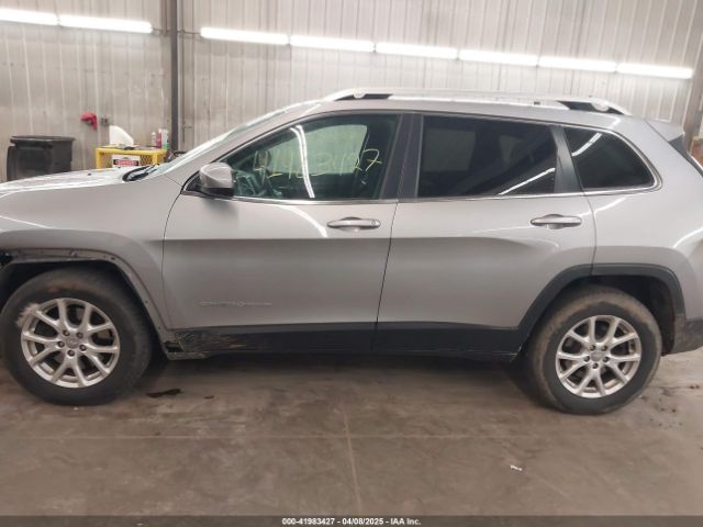1C4PJMCB9EW149754 Jeep Cherokee Latitude