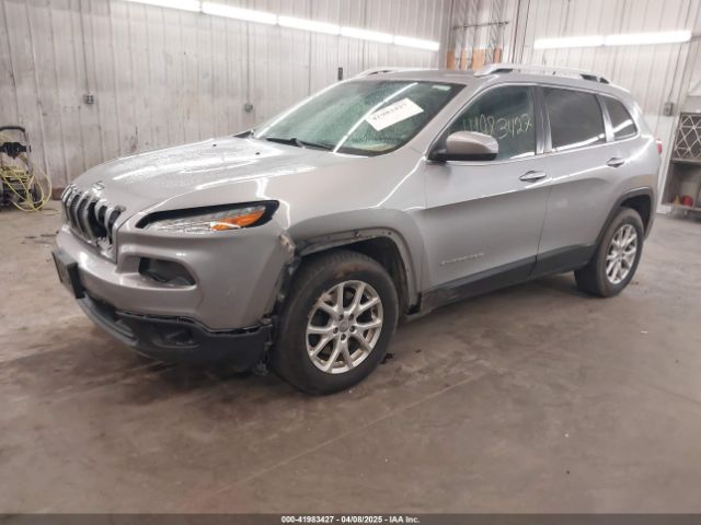 1C4PJMCB9EW149754 Jeep Cherokee Latitude