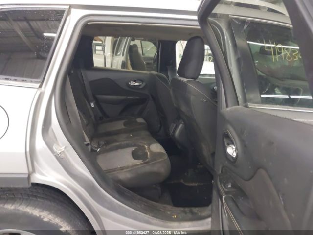 1C4PJMCB9EW149754 Jeep Cherokee Latitude