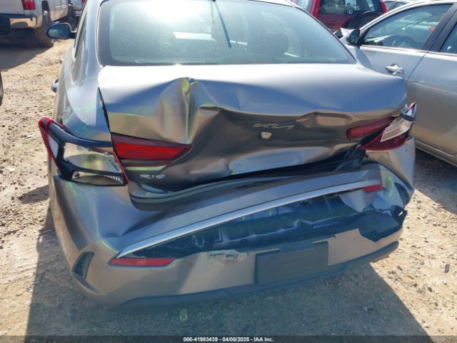 3KPA24AD3PE531461 KIA RIO S