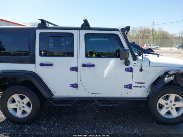 1C4BJWDG7HL612805 Jeep Wrangler Unlimited Sport 4x4
