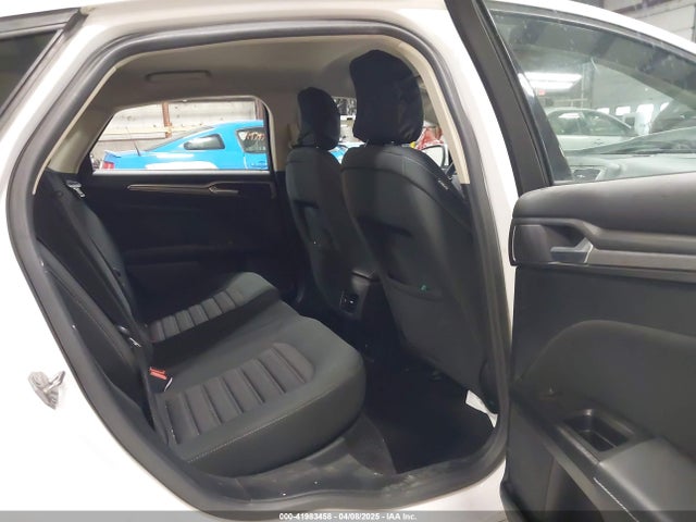 3FA6P0H7XHR355914 Ford FUSION SE