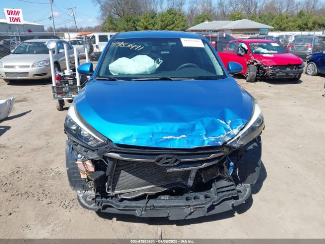 KM8J23A45GU181936 Hyundai TUCSON SE