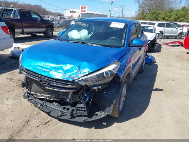 KM8J23A45GU181936 Hyundai TUCSON SE