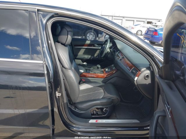 2013 AUDI S8 WAUD2AFD6DN021372 Photo 4