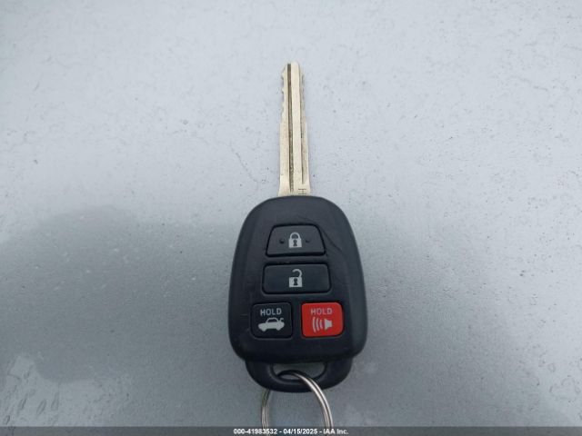 4T1BF1FK7GU194966 Toyota CAMRY SE
