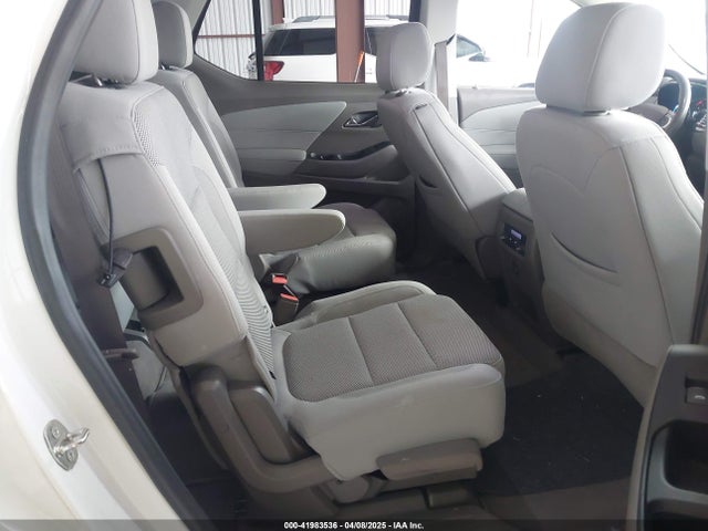 1GNERGKW8KJ290689 Chevrolet Traverse 1lt