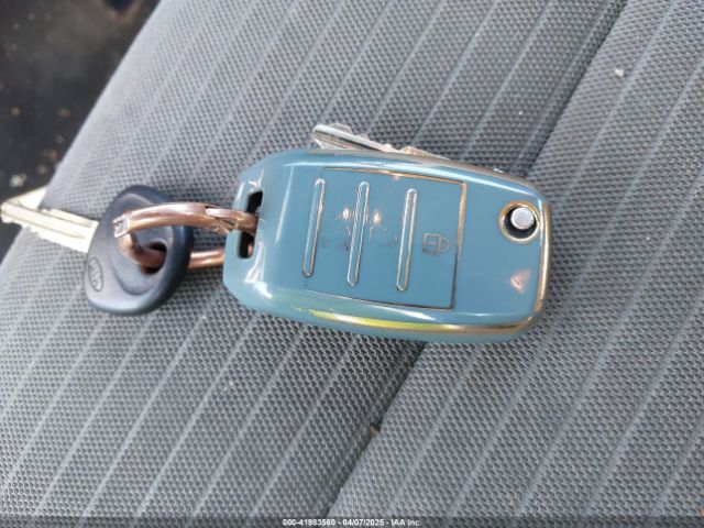 KNAFX4A63E5230865 KIA FORTE LX