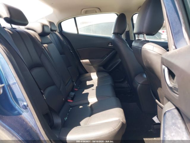 3MZBN1V38JM206827 Mazda Mazda3 Touring