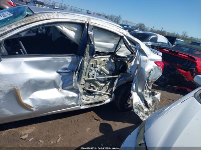 3N1CN7AP2JL885148 Nissan Versa 1.6 Sv
