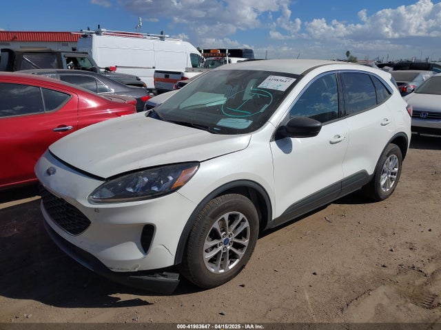1FMCU9G64NUA60729 Ford ESCAPE SE