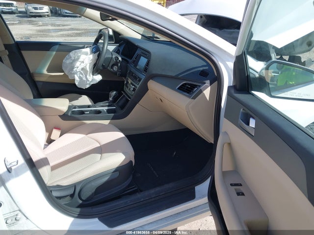 5NPE24AF9HH438492 Hyundai SONATA SE