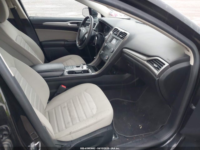 3FA6P0G7XLR263566 Ford FUSION S