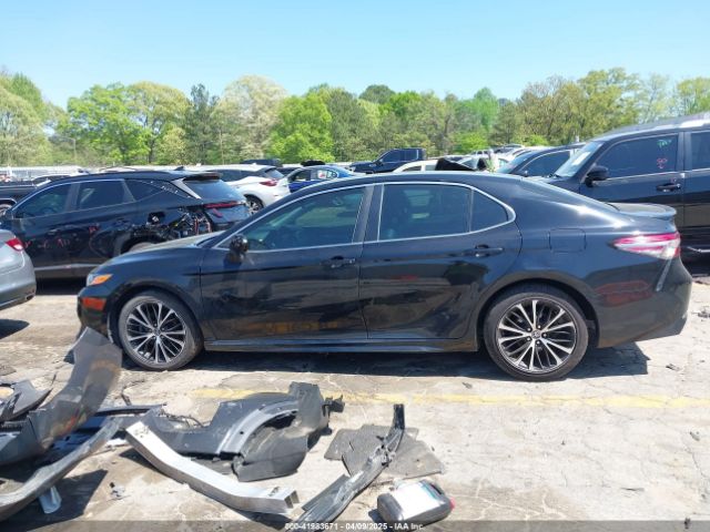 4T1B11HK3JU672528 Toyota CAMRY SE