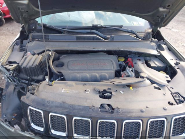3C4NJDBB4KT689202 Jeep Compass Latitude 4x4