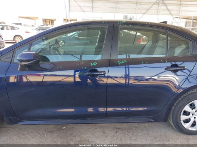 5YFB4MDE7RP103574 Toyota COROLLA LE