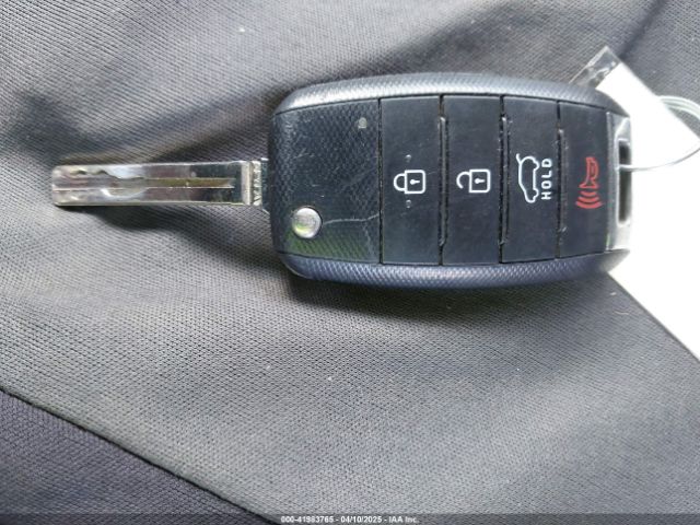 KNDJN2A27G7302792 KIA Soul