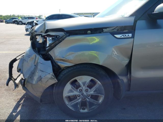 KNDJN2A27G7302792 KIA Soul