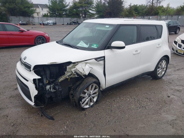 KIA SOUL + 2018 KNDJP3A58J7552575 Image 2