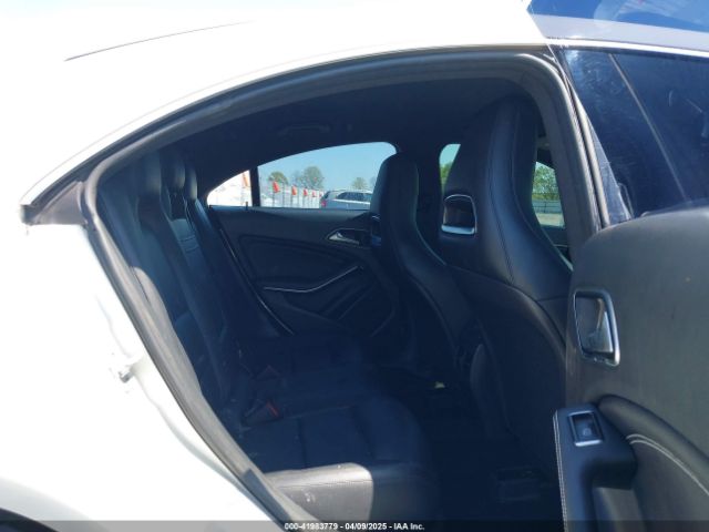 WDDSJ4EB4FN258966 Mercedes-Benz CLA 250