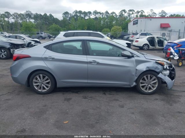 5NPDH4AE9FH633720 Hyundai ELANTRA SE