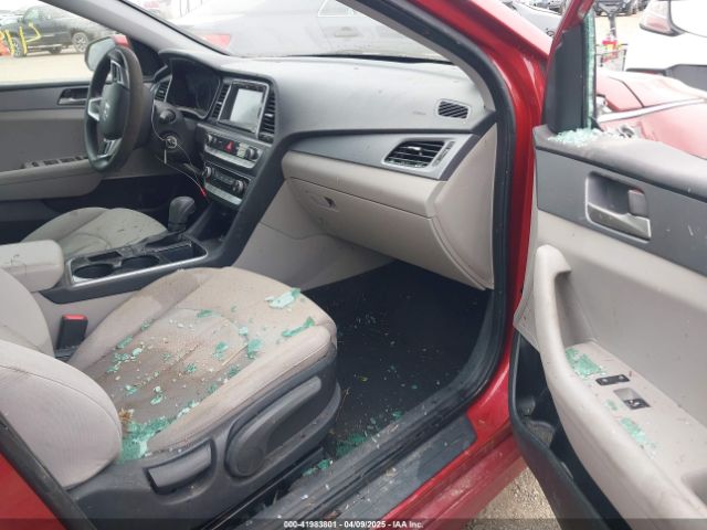 5NPE24AF8KH789935 Hyundai SONATA SE