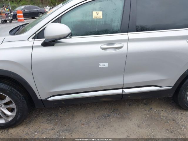 5NMS2CAD8KH096047 Hyundai Santa Fe Se