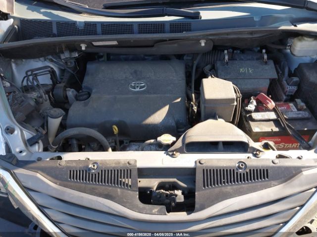 5TDDK3DC6ES086520 Toyota Sienna Xle 7 Passenger